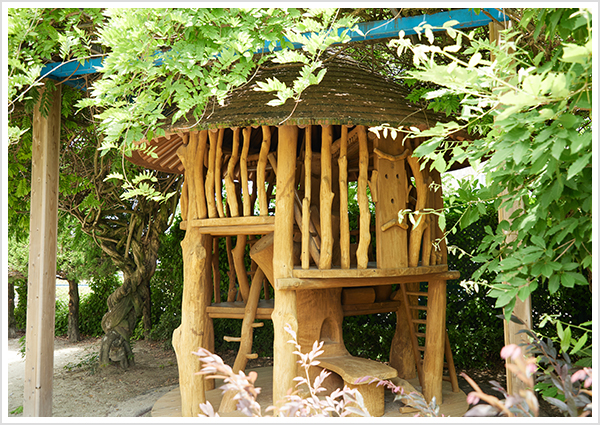 大きな木のお家