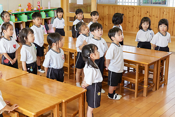 くつをそろえる